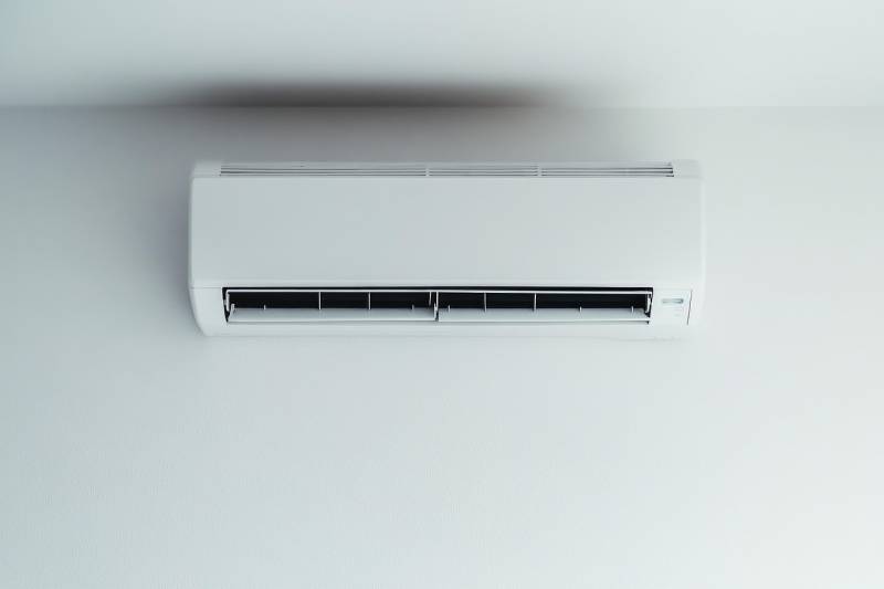 Installation de climatisation réversible Mitsubishi à Seillons-Source-d'Argens pour tout espace